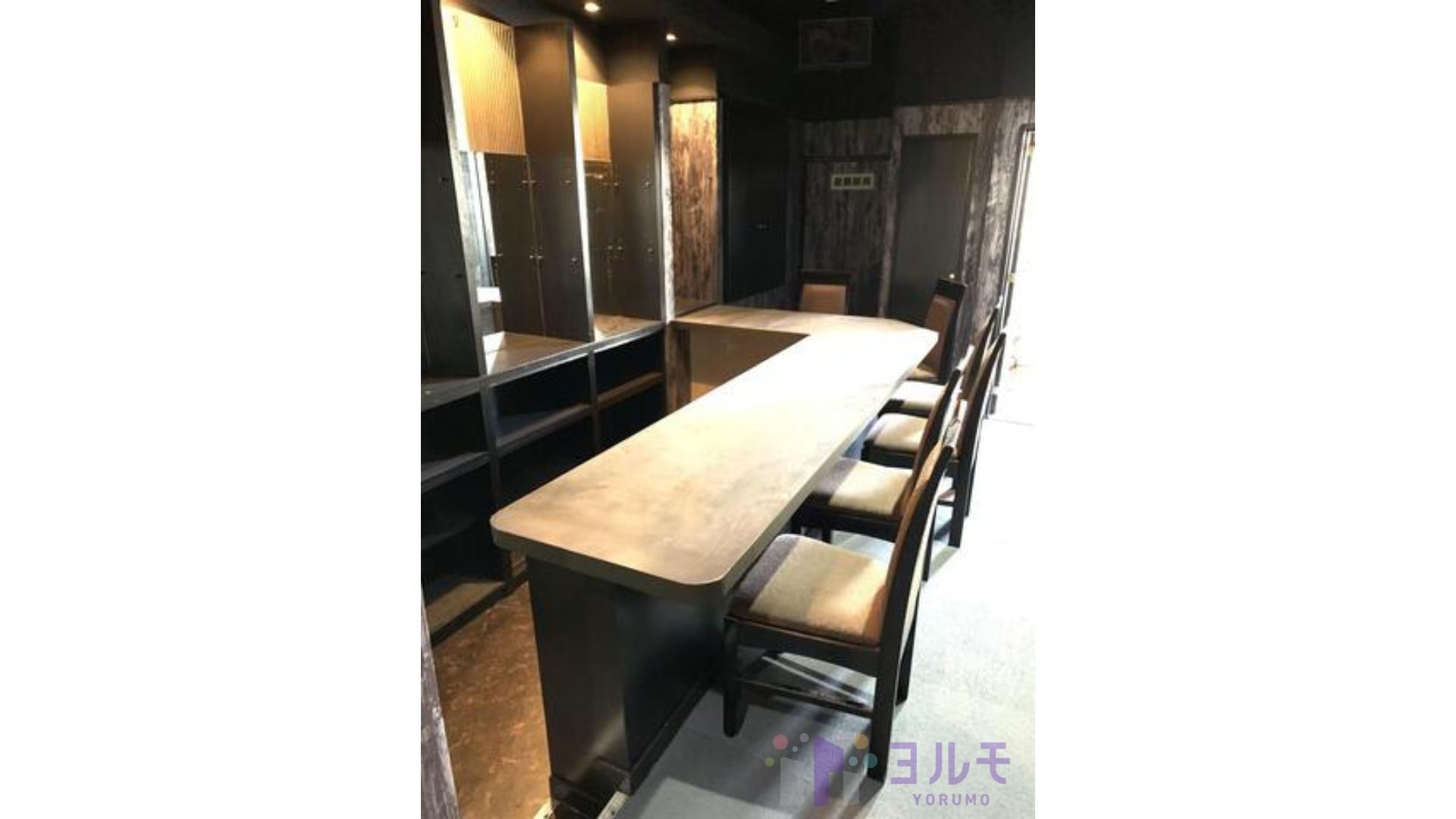ライオンビル2号館　202