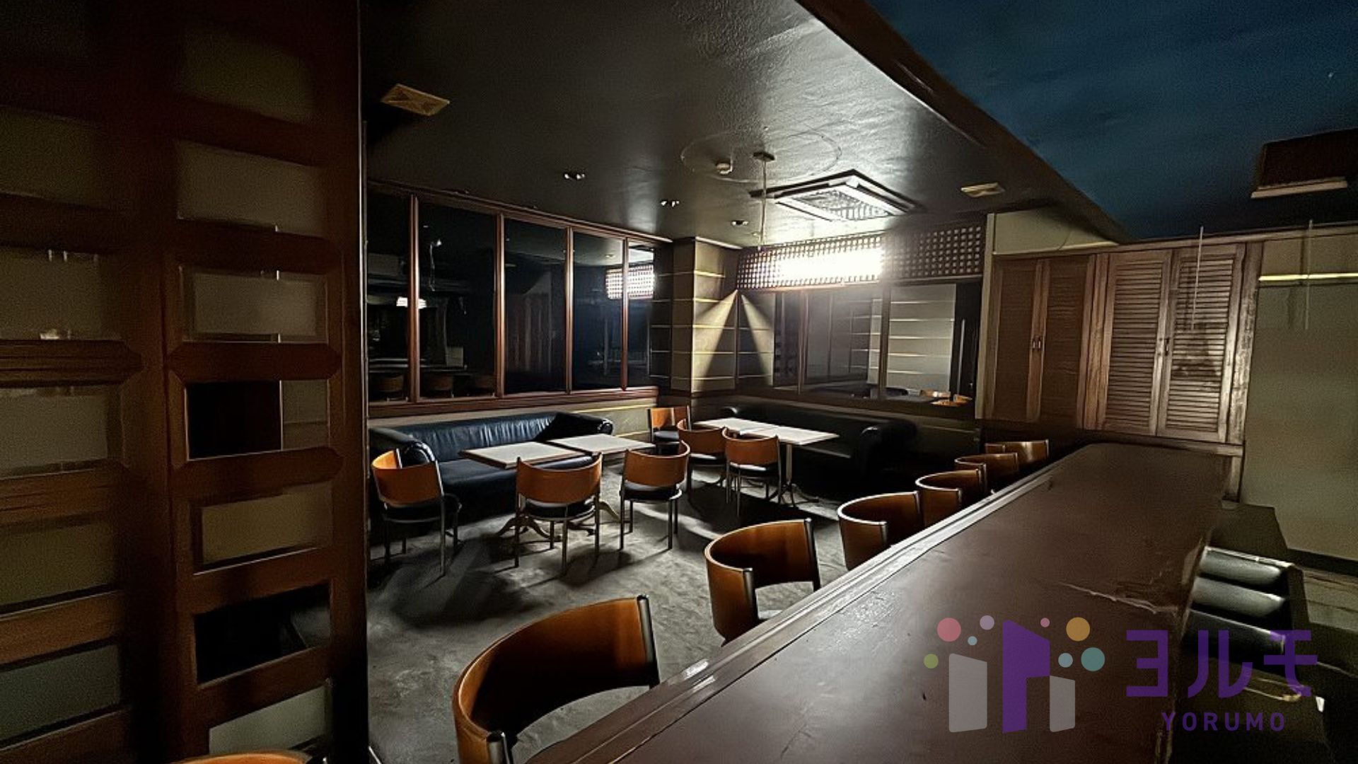 ロイヤルビル　4