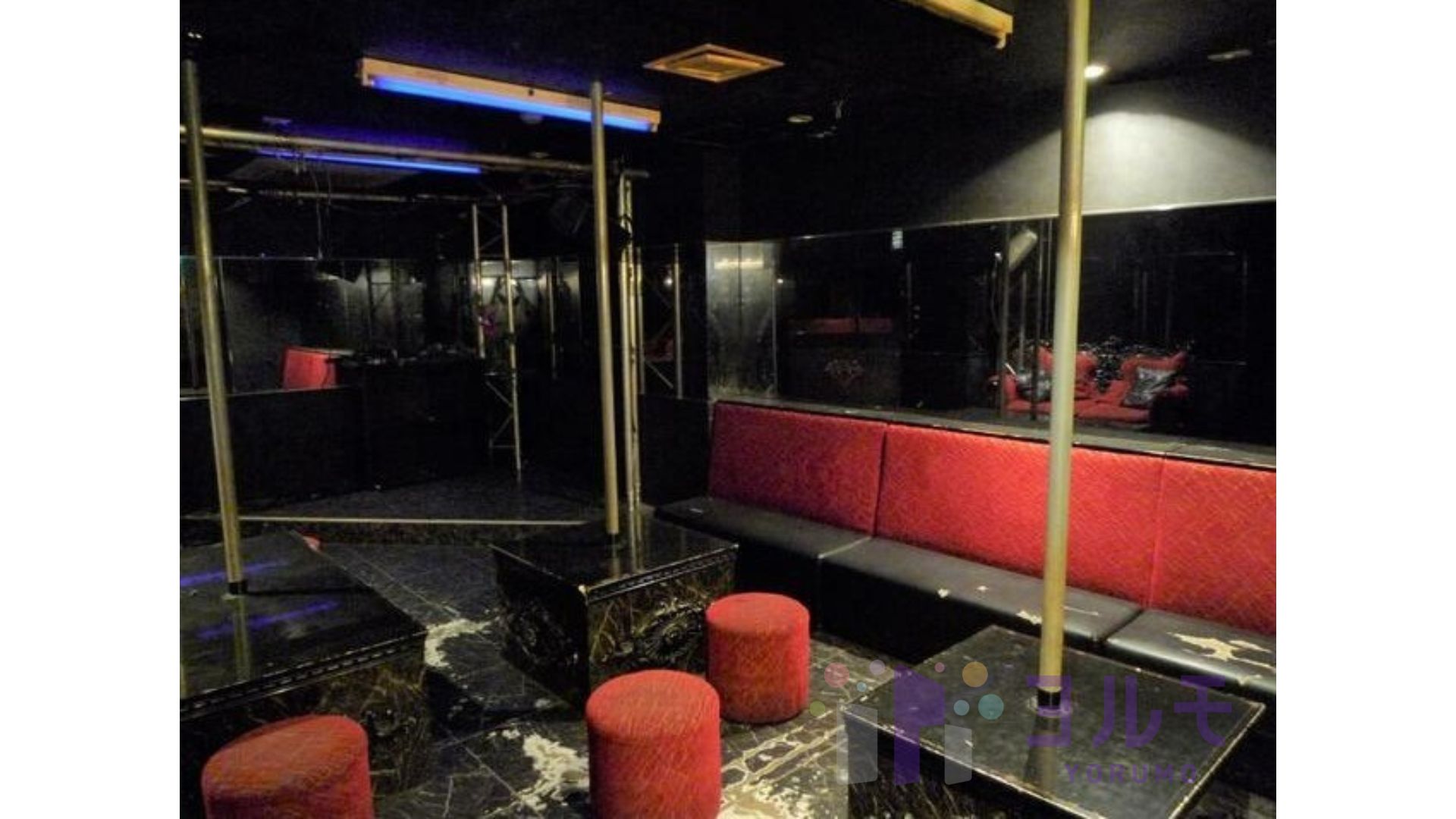 栄デザインビル ５階　D号