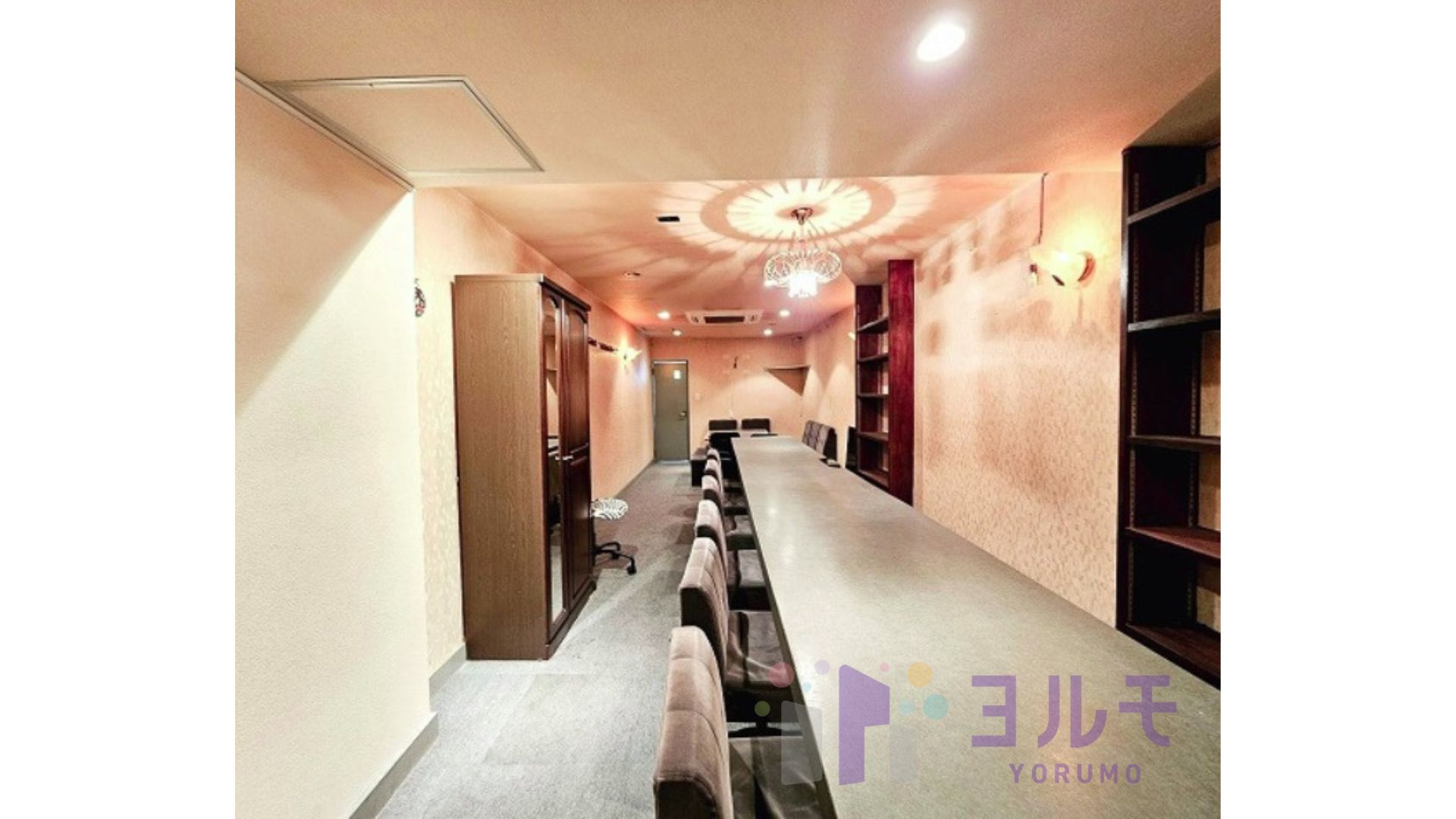 ヒットビル　2F