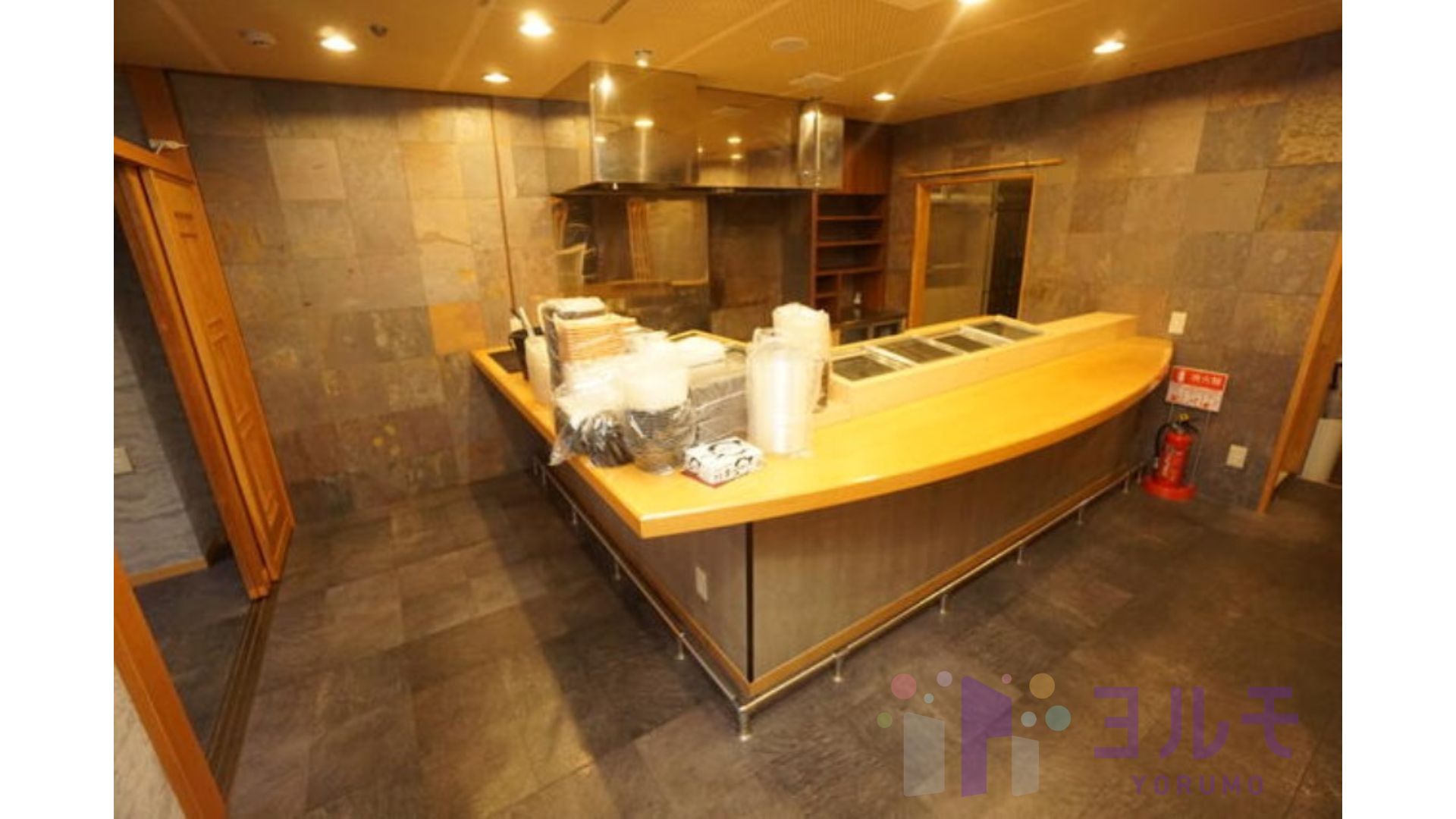 山国ビル　2階8号室