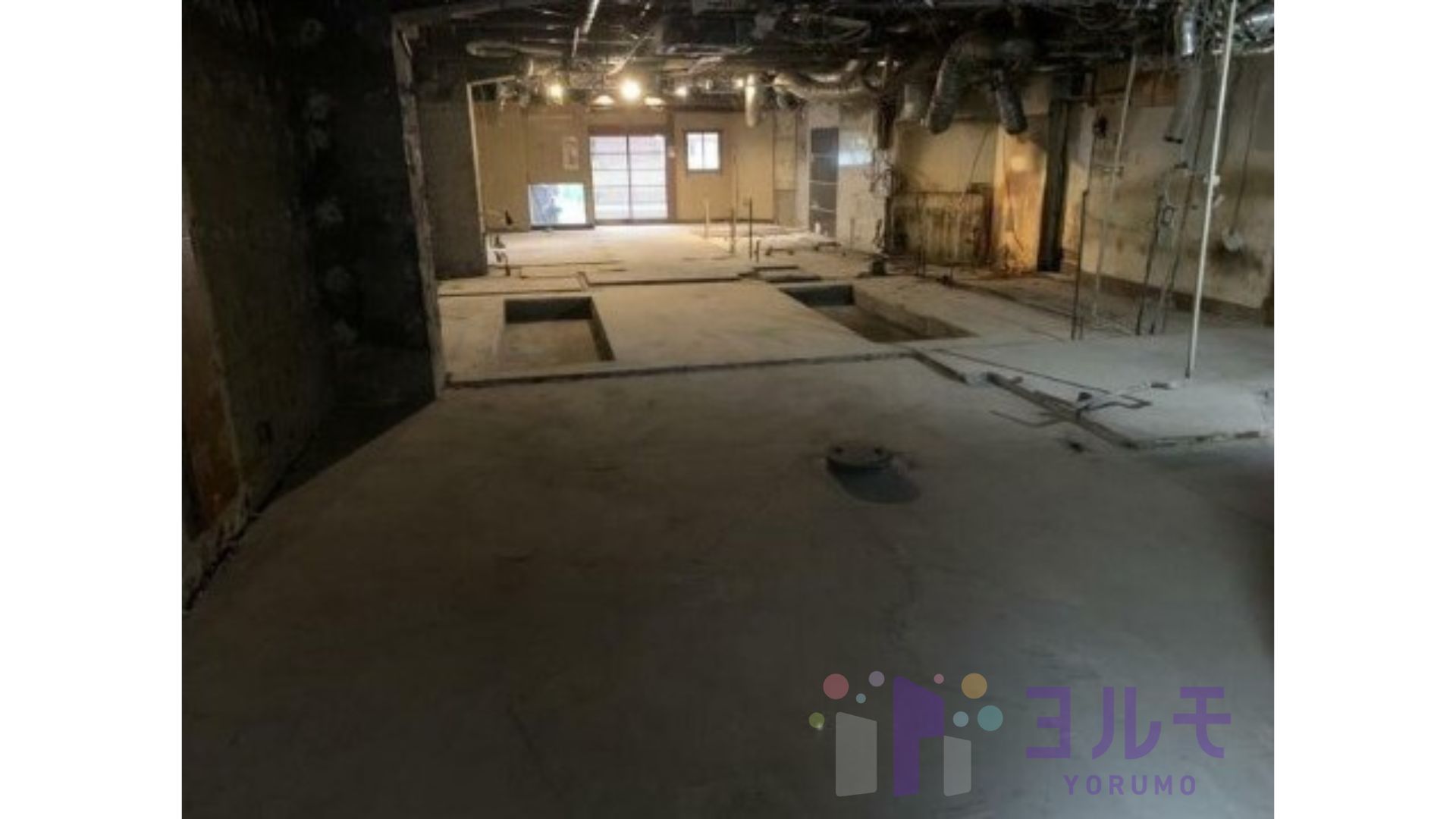 カーラビル　1階